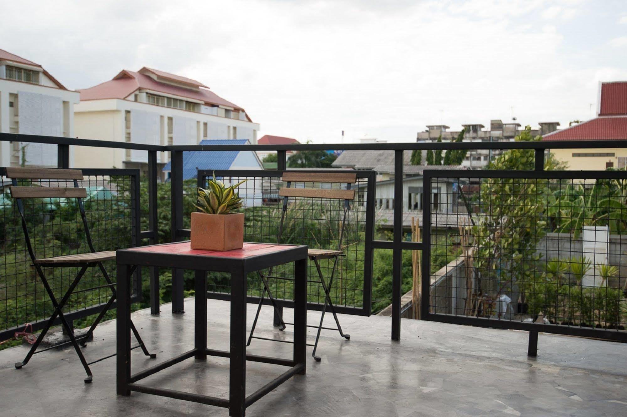 Allsum Hostel Phra Nakhon Si Ayutthaya Exterior foto